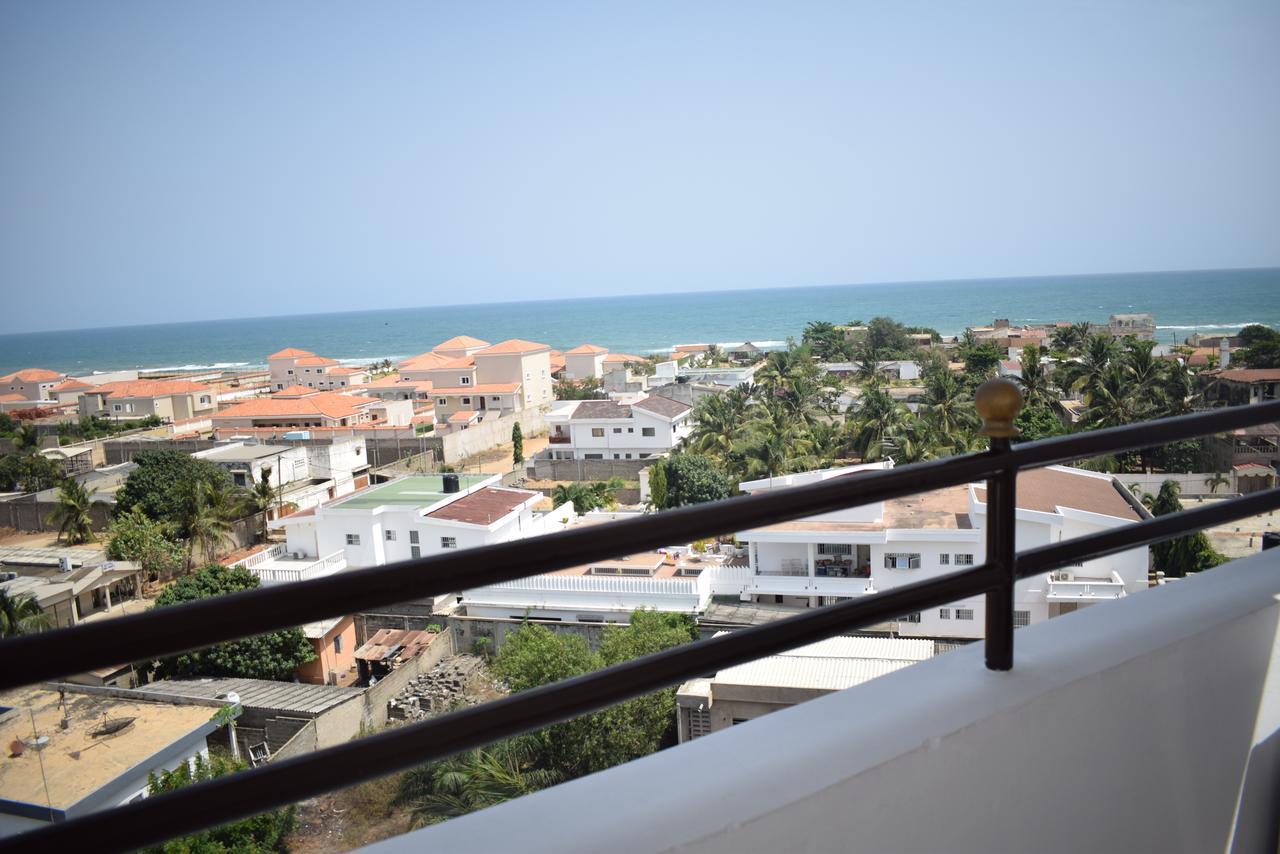 Hotel Bkbg Lome Exterior photo