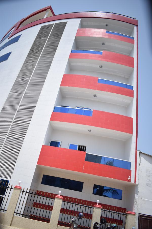 Hotel Bkbg Lome Exterior photo