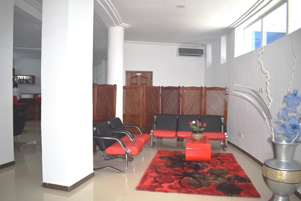 Hotel Bkbg Lome Exterior photo